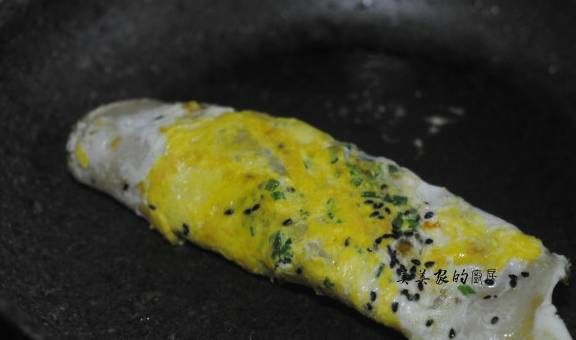 煎饼|超火爆网红饼,12块钱还要排长队,自己在家做,2块钱搞定!