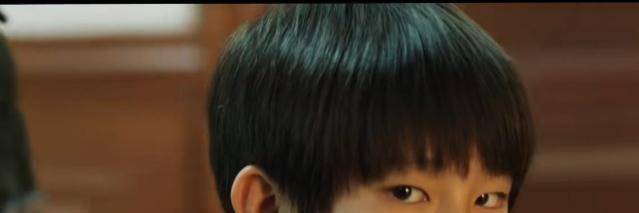 演技|谁是凶手开播很带感，悬疑感很足，赵丽颖原声褒贬不一