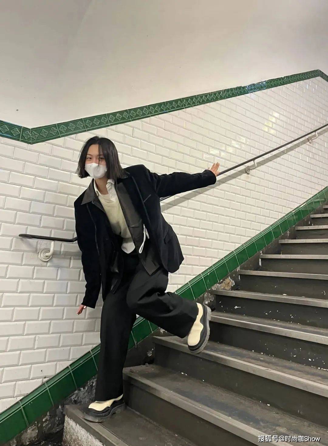 姐妹 把外套脱了！这4件内搭，保暖时髦不挑人！