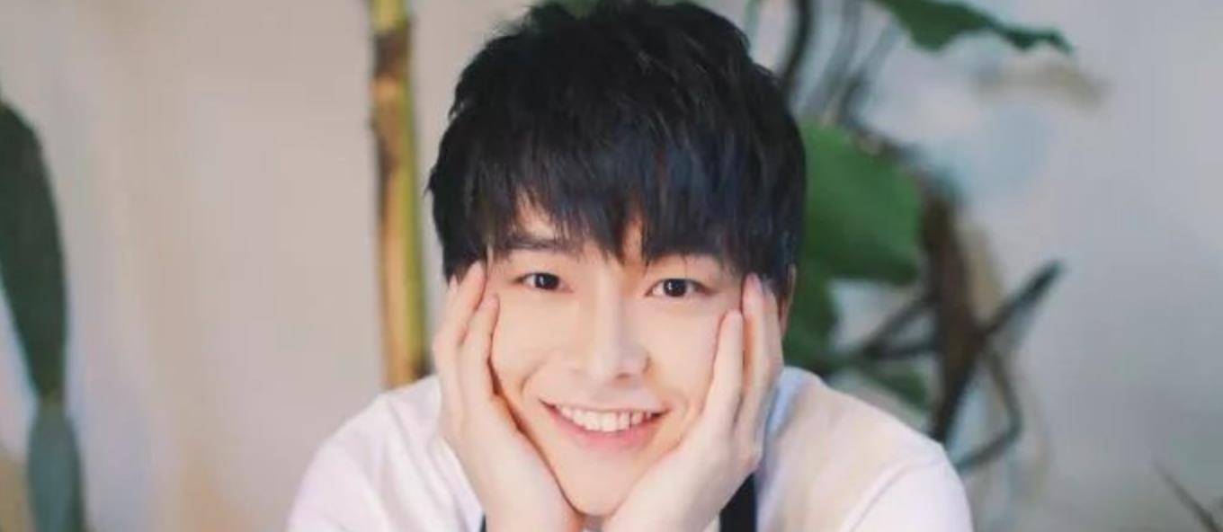 什么是做作的表现 a4f7285581504a87bdff06bb7e080948.jpeg