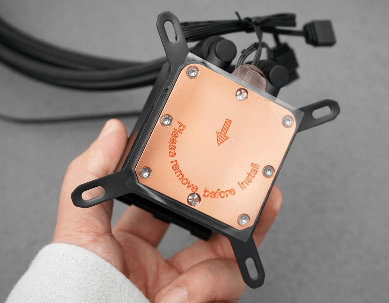 影驰|12代酷睿旗舰平台装机体验：由俭入奢，钱包怕是管不住！