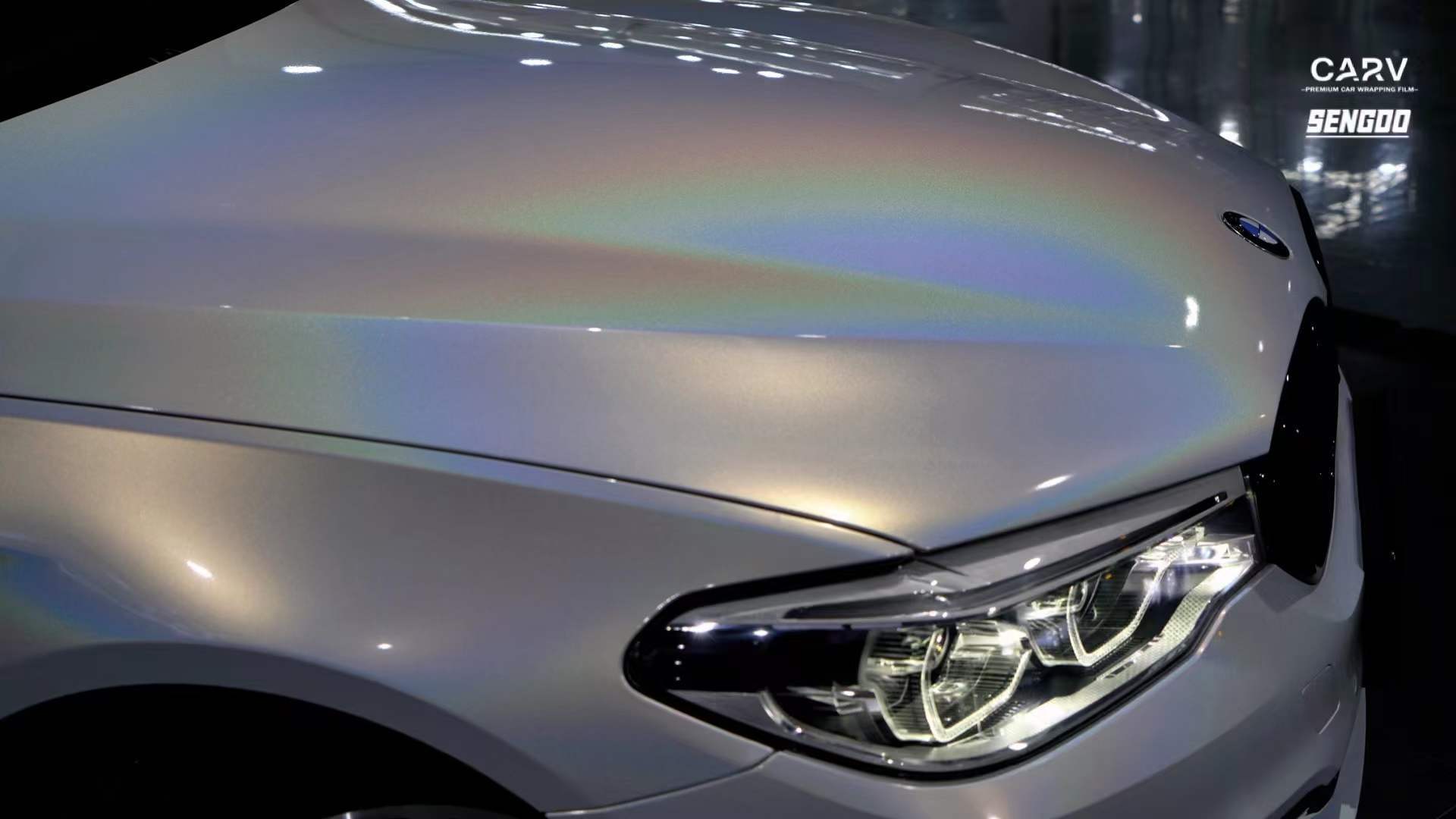 卡孚改色膜宝马5系改色镭射白