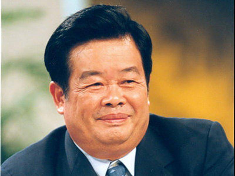 原创除宗馥莉外珠海女首富也是至今单身公司账上躺着1400多亿现金