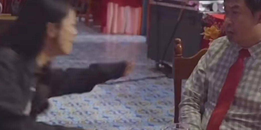 夏木|《谁是凶手》：赵丽颖饰演的“沈雨”，是不是反派？看这几处细节