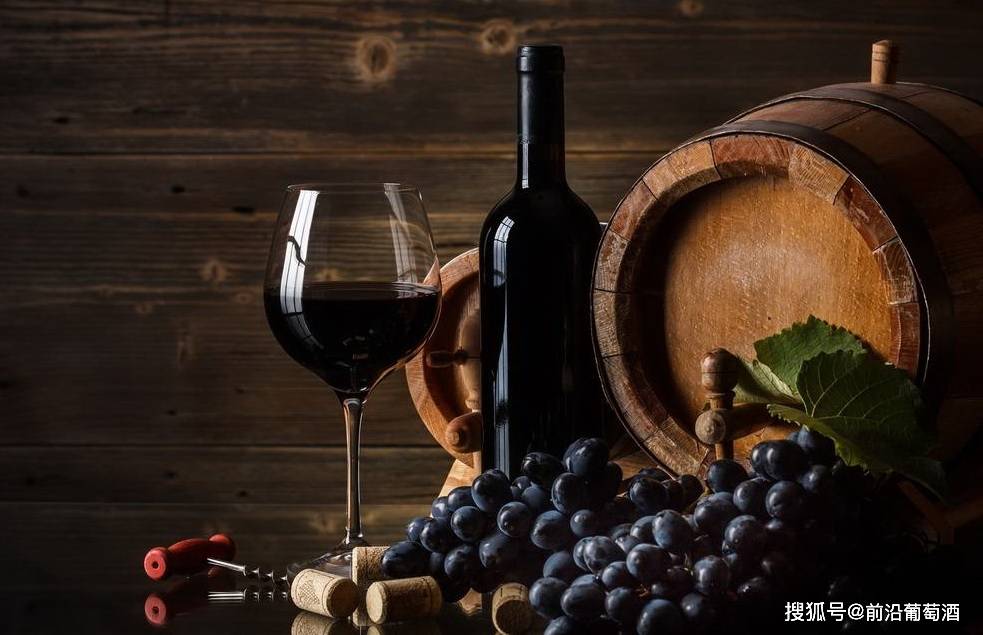 温度|科技酒柜成就陈酿葡萄酒，恒温恒湿是保存葡萄酒的必要条件