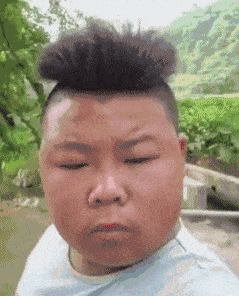 新郎搞笑GIF趣图：这是一条有故事的二哈