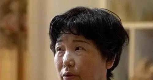 新枝|错换人生28年，杜新枝的母爱真的很“伟大”，不得不让人佩服！