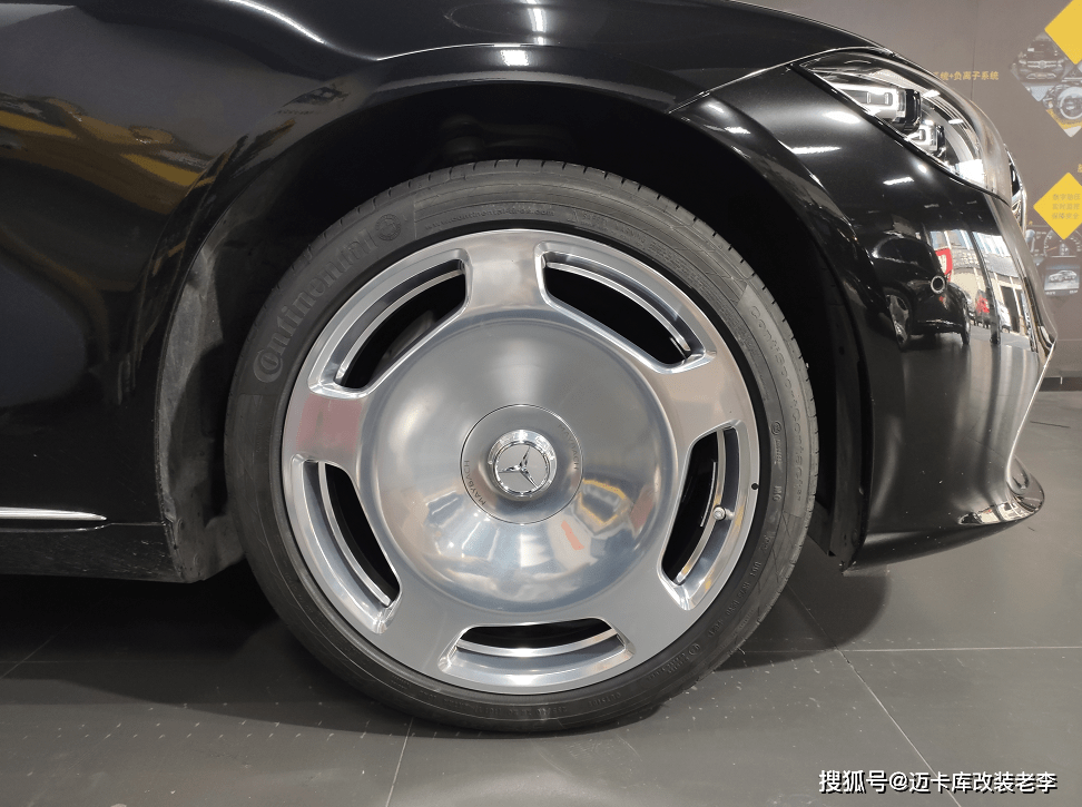 21款迈巴赫s480改原厂大饼轮毂德国锻造工艺更加经典