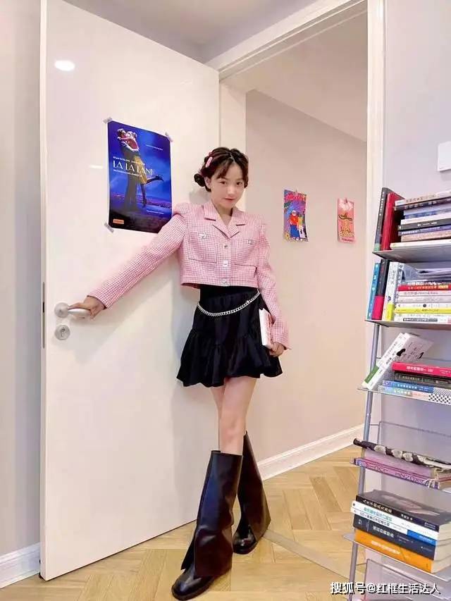 档次 秋冬常见的3套“死亡搭配”，土气还掉档次，中年妈妈们尤其爱穿