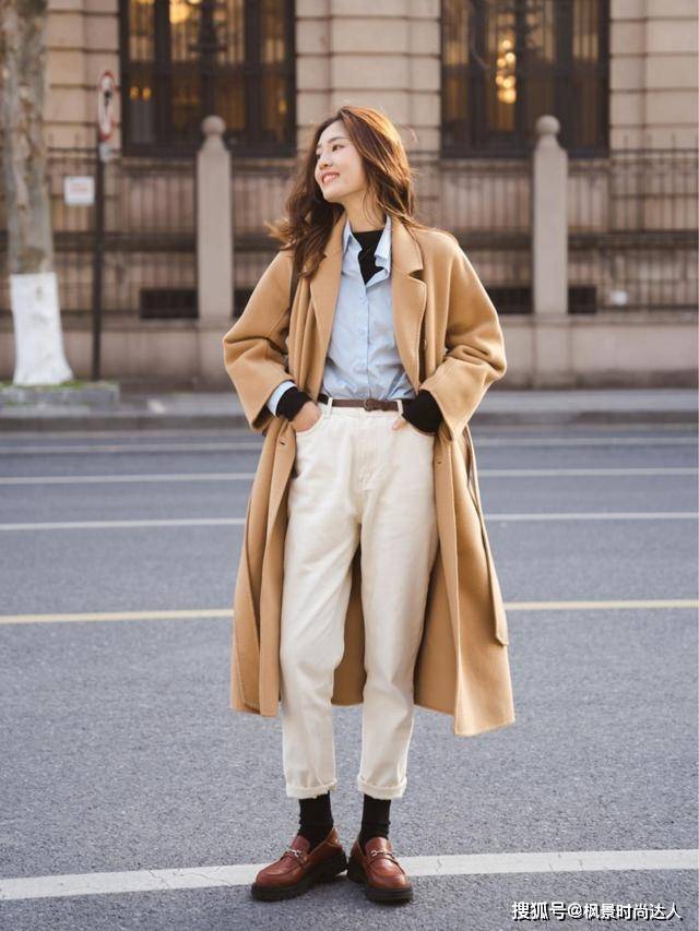 身材 初冬的正确打开方式，“大衣＋裤子”才是王炸cp，时髦保暖又利落