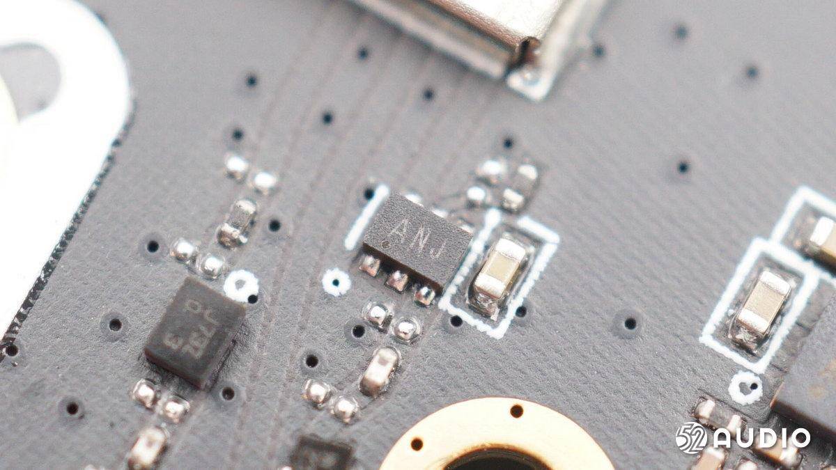 高通定制芯片，支持sim卡使用，科大讯飞翻译机1.0拆解报告