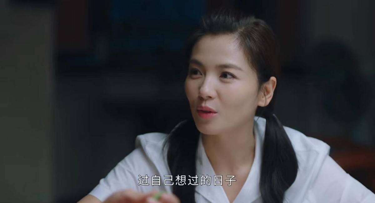 演技|赵丽颖汲取章子怡刘涛教训，《谁是凶手》不装嫩，找小演员演少女