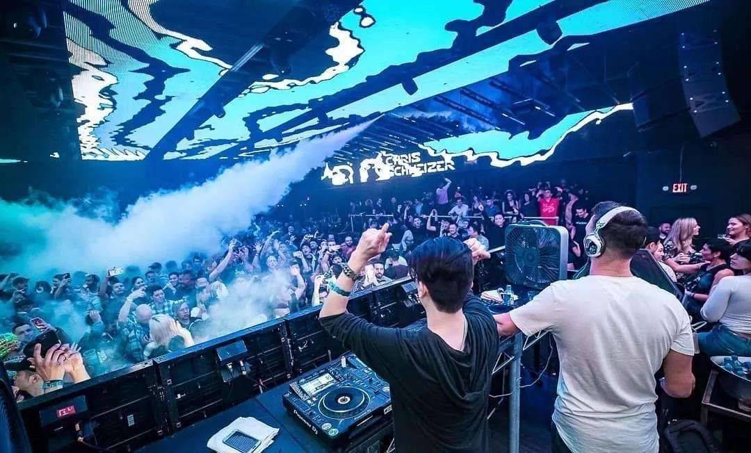 play house —诠释你的rave精神_城市_文化_酒吧