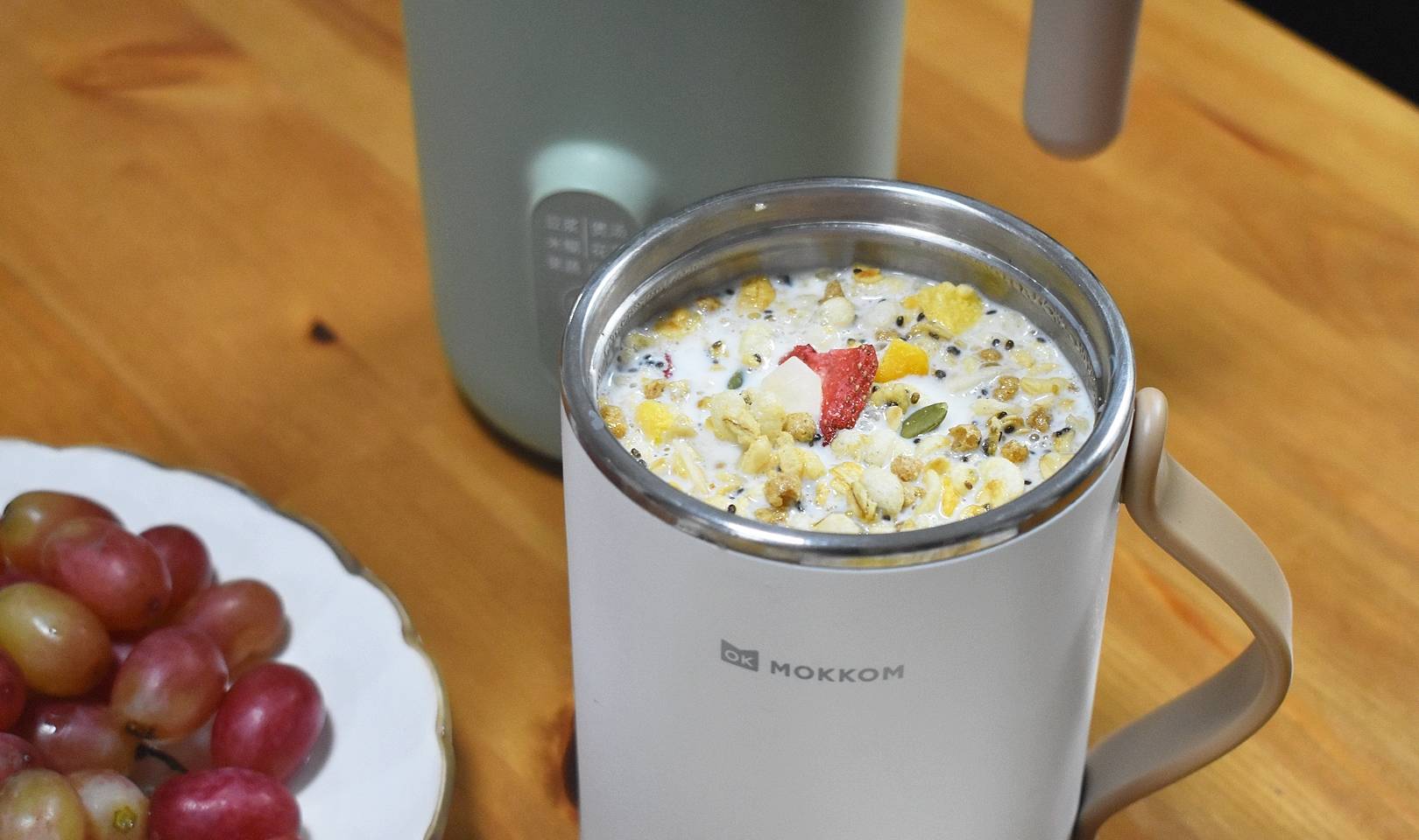 牛奶|两口子的极简早餐,不精致但营养美味,简单又方便,赶快试试吧