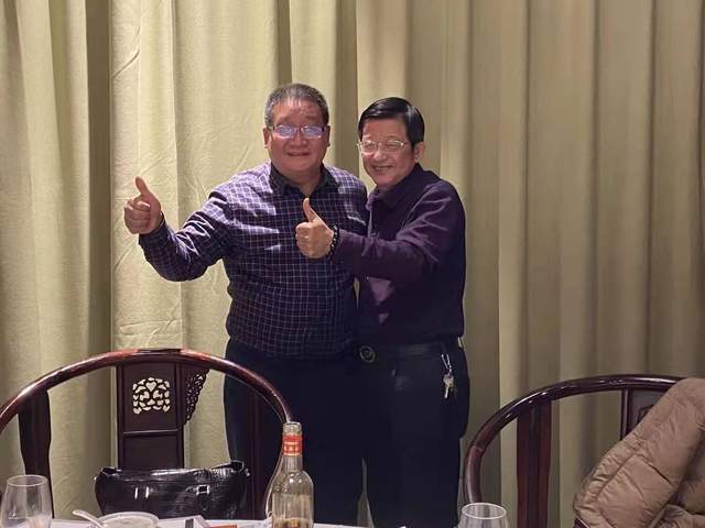 专利|发明家李哲元获得实用新型专利：“生命光波能量红外线多用炉”