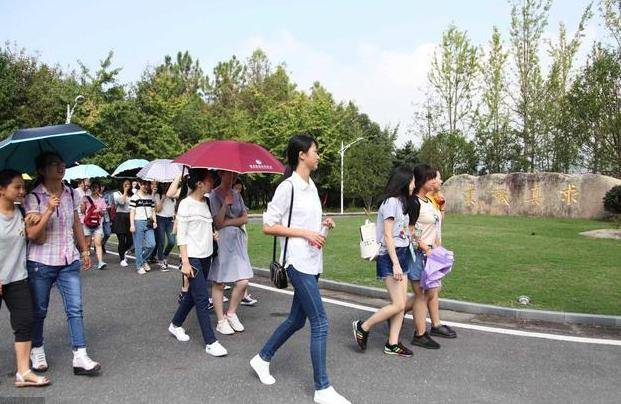 小韩|大学宿舍这3种人，前两种就是宿舍福音，最后一种堪称中国好室友