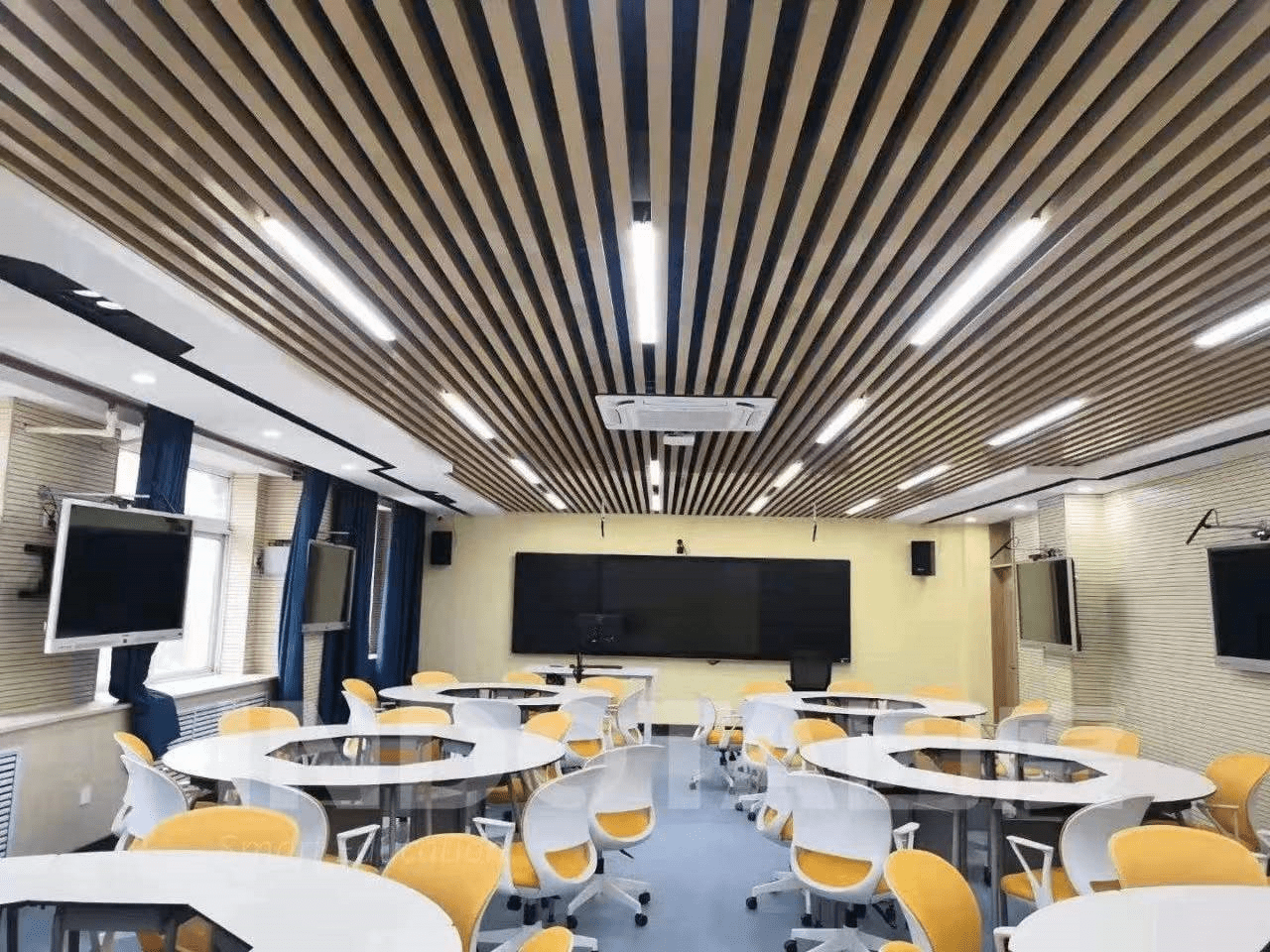 智慧教室多功能拼接桌椅--因度