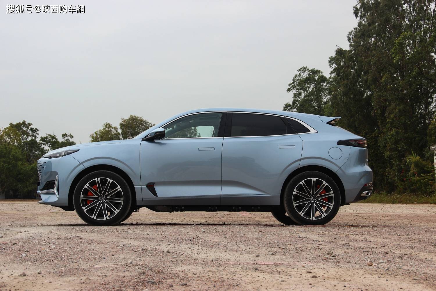 试驾长安unikidd混动版本可靠才是硬道理