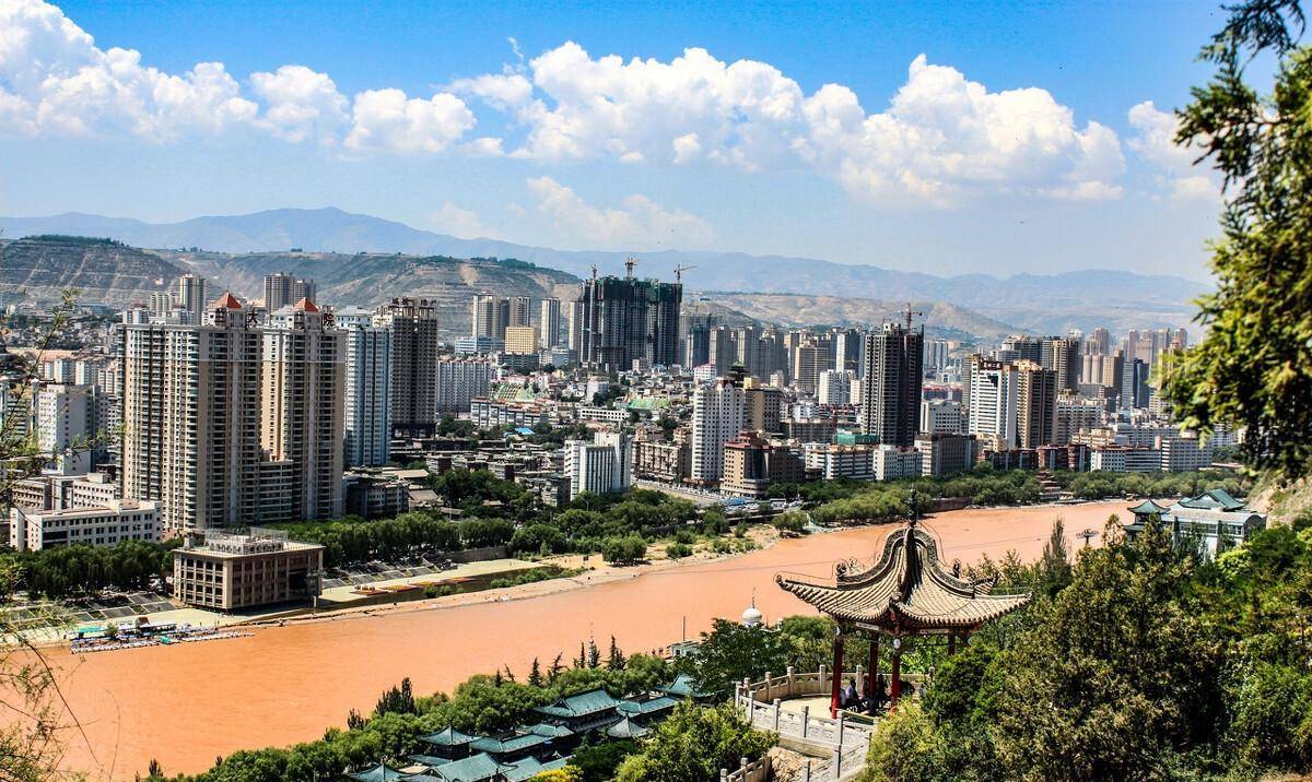 不是西宁,它才是西北最推荐去的城市,夏天出发刚刚好_兰州_黄河_水车