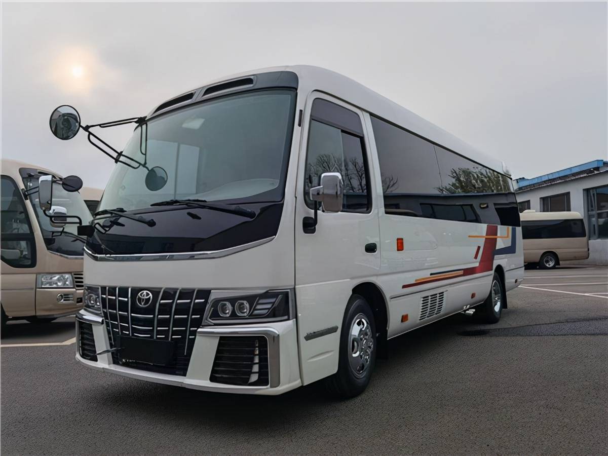 丰田考斯特公司接待豪华商务车，为您公司专业定制奢华内饰_搜狐汽车_搜狐网