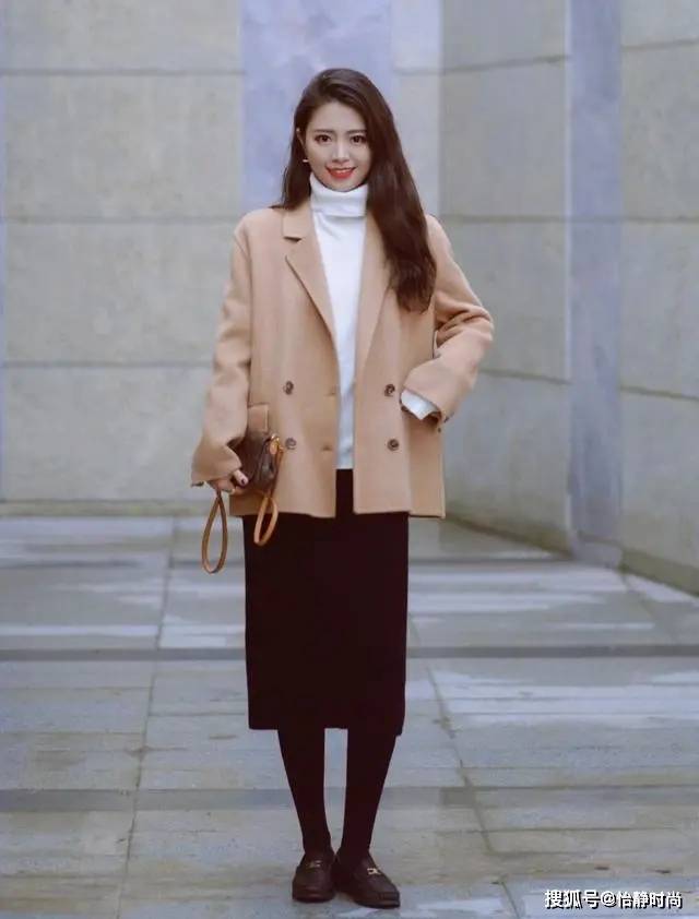 梨形苹果型身材别怕冬天穿好裙装让你显瘦十斤