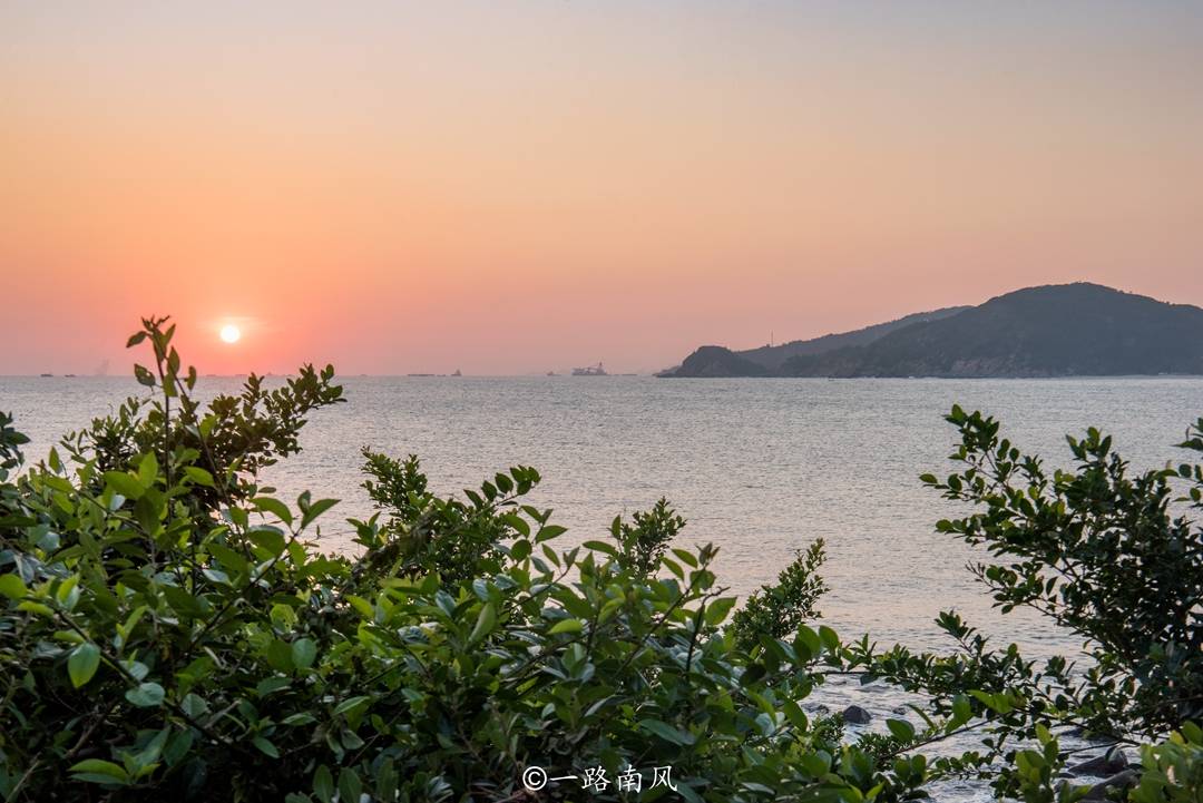 湛江市|广东两座适合避寒的城市，冬天依然繁花似锦，适合老年人去度假