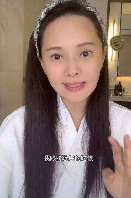 方法53岁伊能静大方承认整容！如今看上去像20多岁的小姑娘