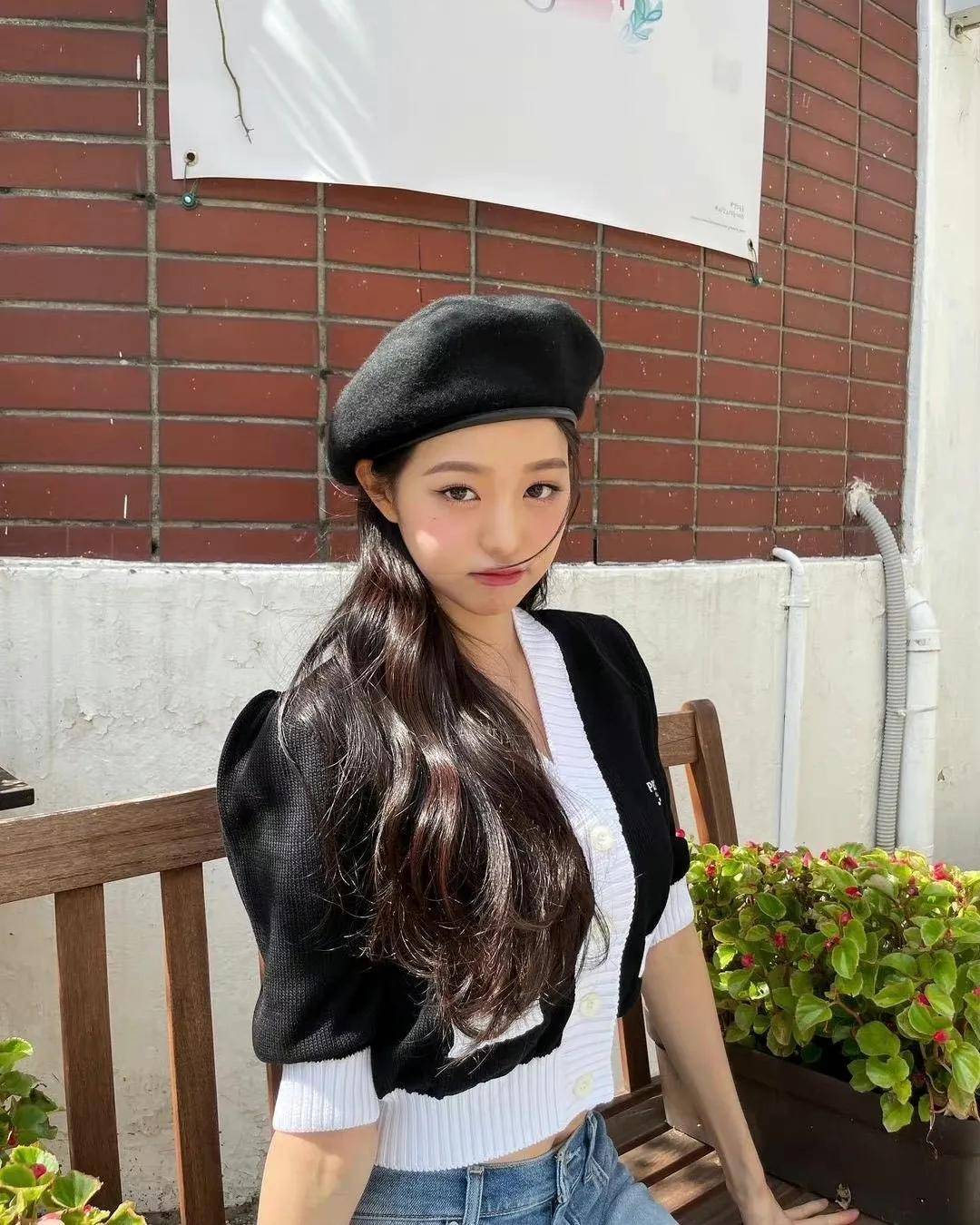 曲线被星探从校门追到家门口的少女，教你什么叫美神降临