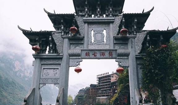重庆第一历史文化名镇，旧址埋没于江底，重建后依旧美若世外桃源