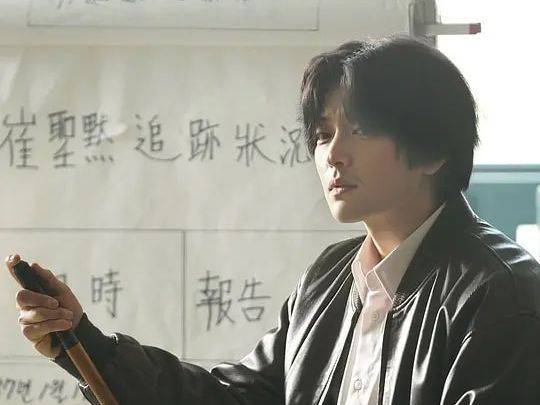 阿乐乐|金智秀新剧开播即火，口碑更是一直居高不下，之前为何却被冷落？