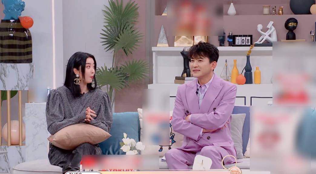 孟鹤堂来到《姐妹们的茶话会》,赵小棠非常激动,谁留意颜如晶?