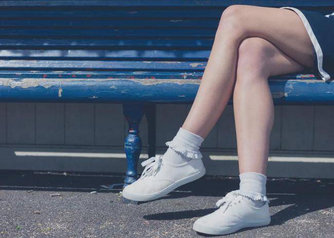 抖腿不是臭毛病 可能真的是病!_活动_症状_综合征