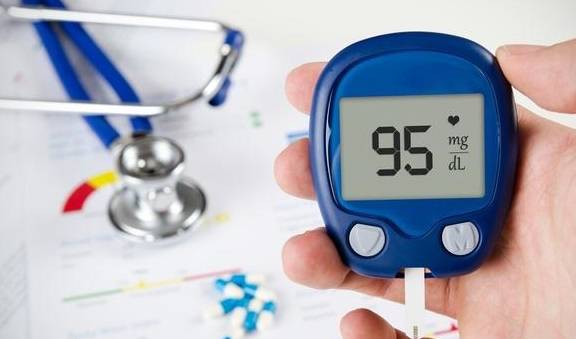 空腹|一个人的正常血糖是多少，不管体重多少，不超过这个范围都算正常