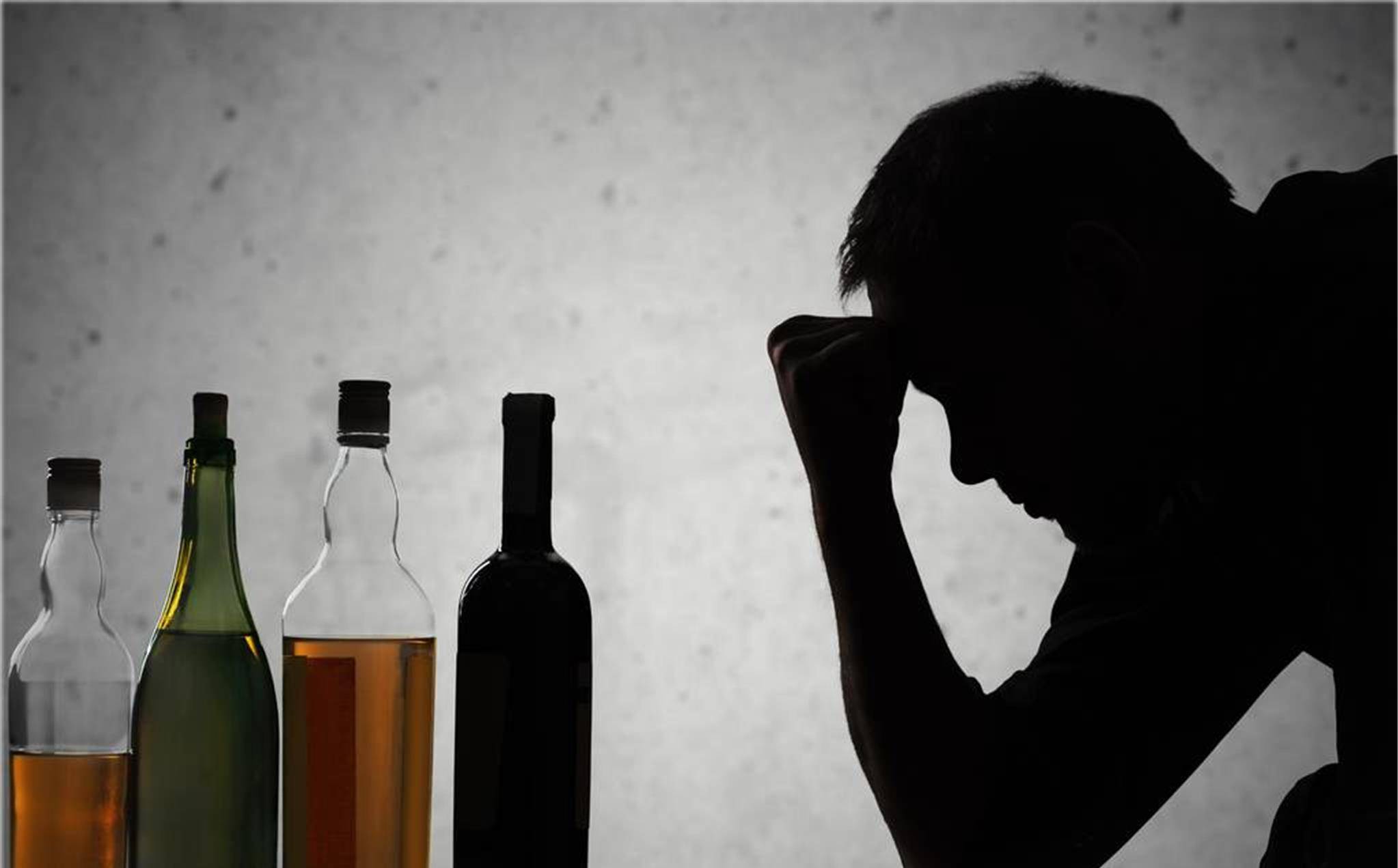 控制|肝硬化是肝炎引起的?这5大诱因抓紧了解,避免“中招”