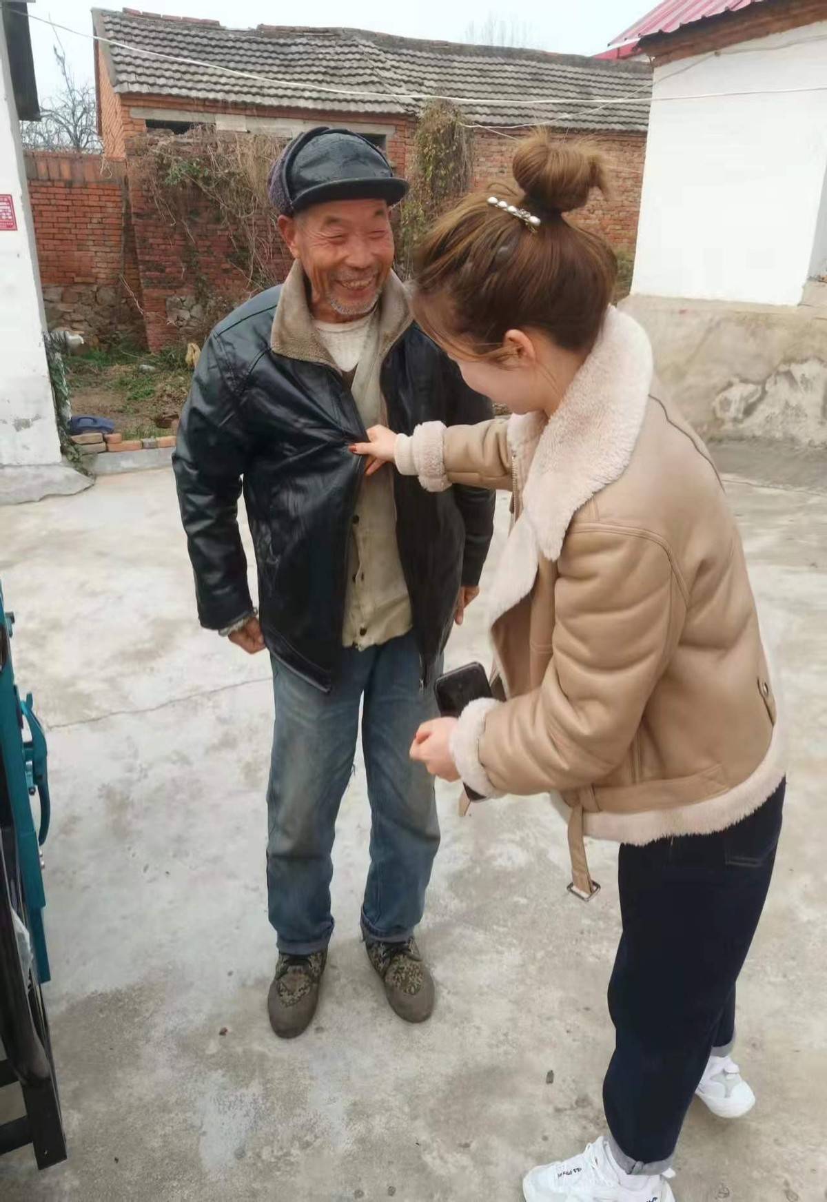 遂平县玉山镇刘庄村第一书记:驻村更"助村",实干暖民心