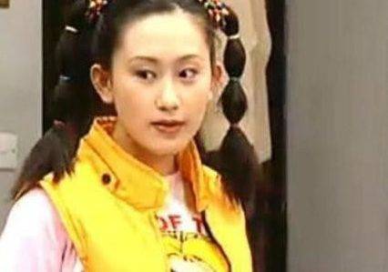 东北一家人|21岁演《东北一家人》走红，嫁赵文卓后专心生子，现已无人记得