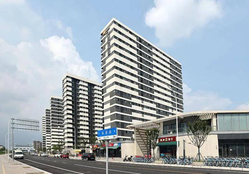 松江泗泾镇这些在“农村集体所有土地”上建起的租赁住房为何满租？