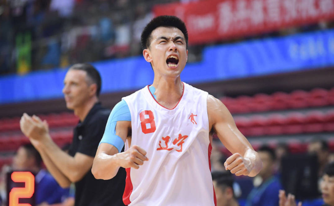 杨鸣最新采访,直言透漏了2个最大对手,可惜没有广东男篮_辽宁男篮