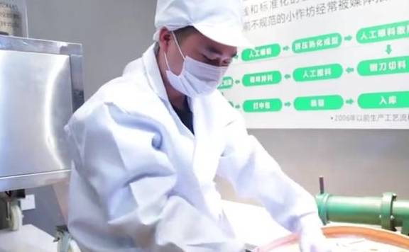 同学|日本成中国辣条最大进口国？外国人到底有多迷恋这玩意儿