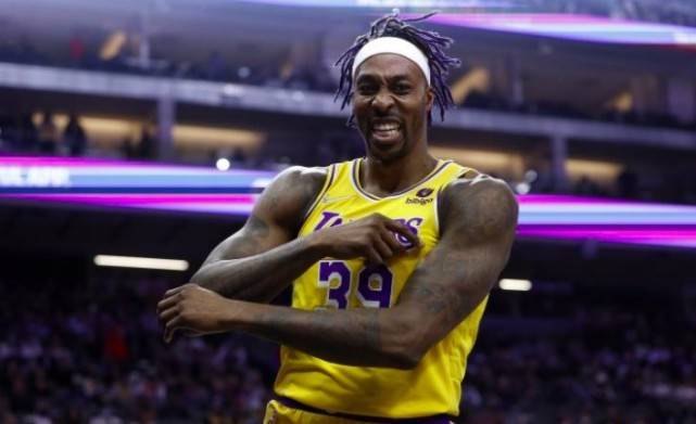 湖人|NBA-湖人變陣！霍華德頂替小喬丹，塔克仍首發(fā)，詹威帶隊(duì)止連敗