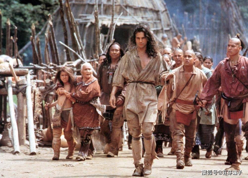 莫希|一部讲述北美殖民地的史诗电影,场面气势恢宏,配乐大气磅礴