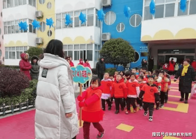 因为|陡然降温，幼儿园老师吐槽班里没学生，被家长回复笑到了