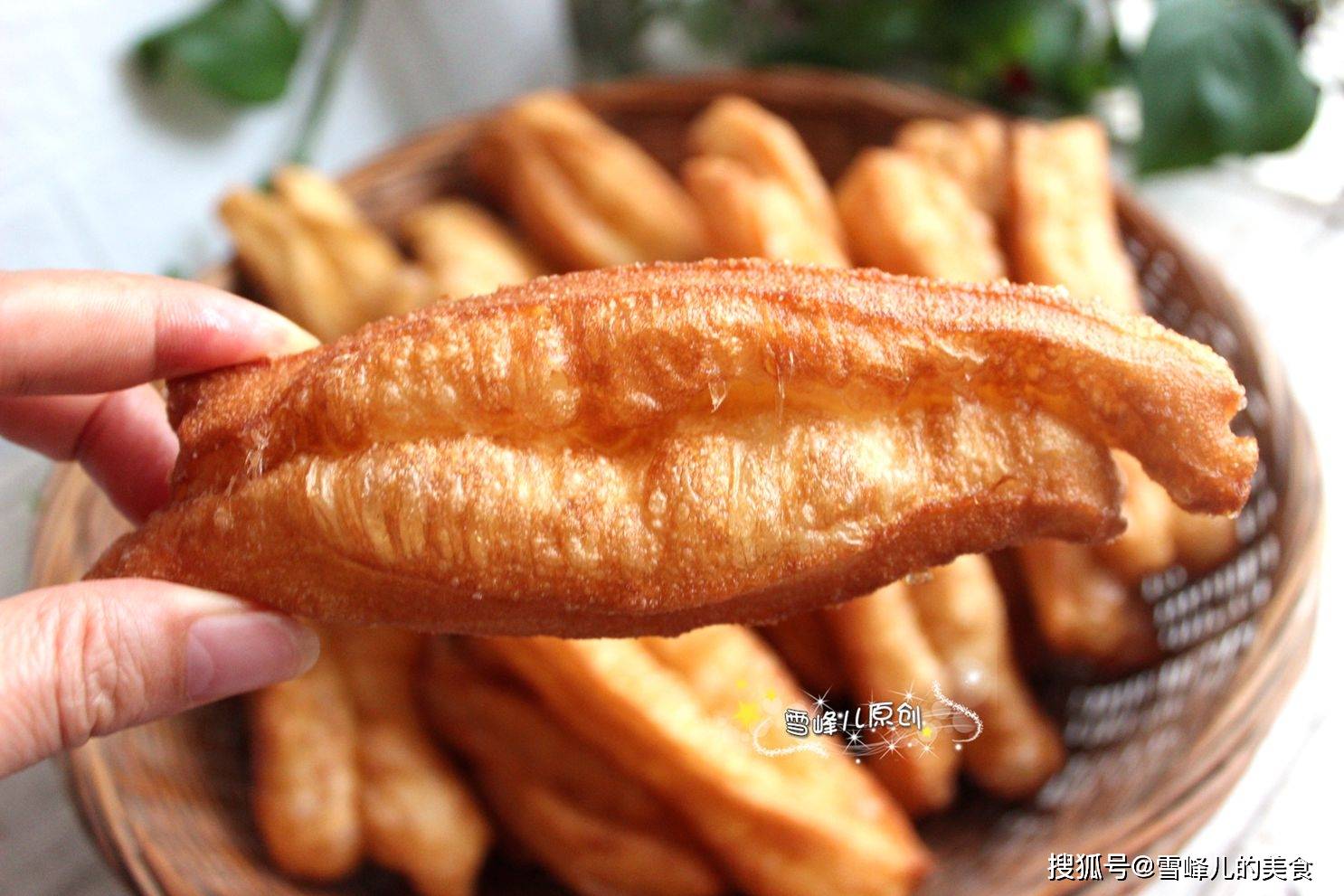 方法|不用泡打粉,2步做出暄软蓬松的大油条,详细方法分享,赶紧收藏试试