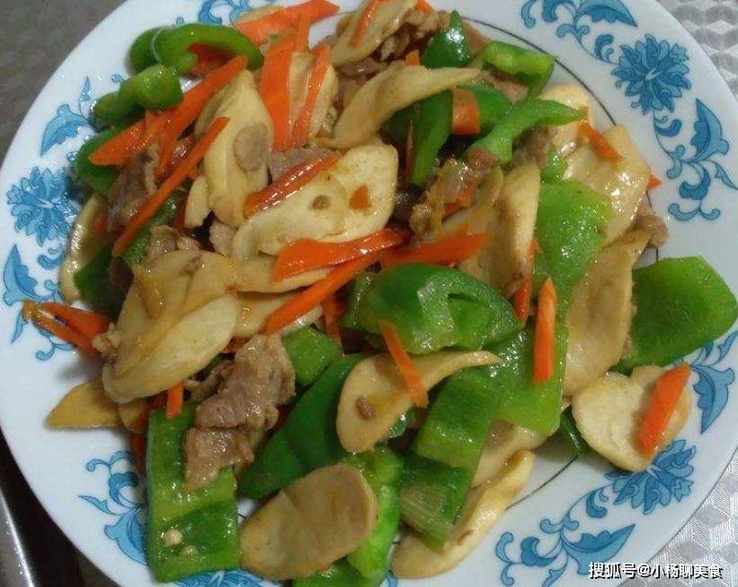 什么菜炒着好吃又简单 13ddce90711c45cf8157eb20b4c0110d.jpeg