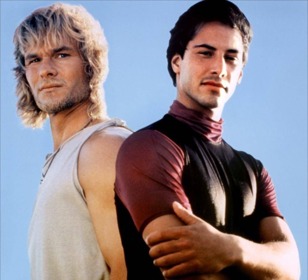 因为|深入鲨鱼区、遇到雪崩，3个替身意外去世，这部电影拍得太惊险