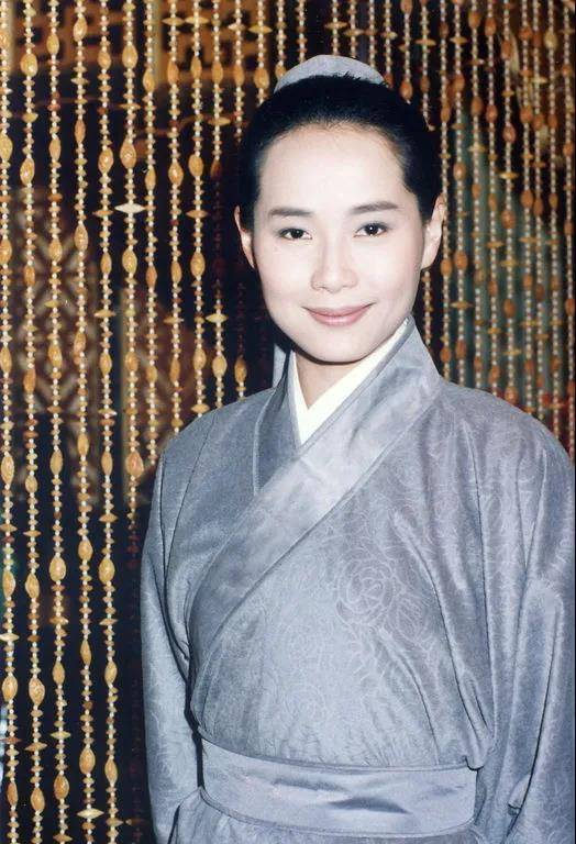 什么|66岁赵雅芝“翻车”,看完《上阳赋》,网友:还我“白娘子”