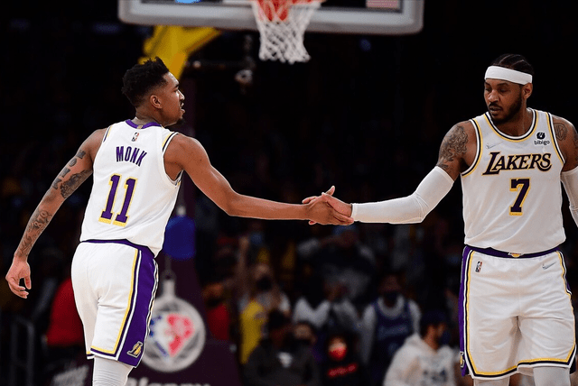 防守|壞消息！小托馬斯又要失業(yè)，威少創(chuàng)尷尬紀(jì)錄，湖人新援強(qiáng)勢發(fā)聲