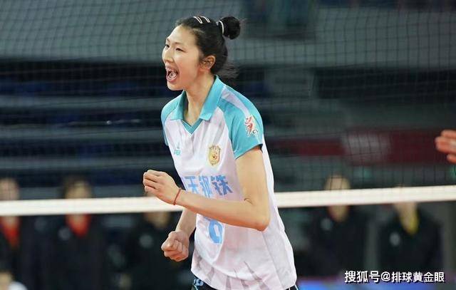吴梦洁展现高度优势！江苏女排零封山东，龚翔宇吊球运用炉火纯青