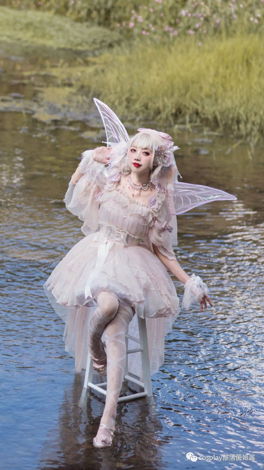 lolita:粼光浅浅_湖面_蓝蓝_wb