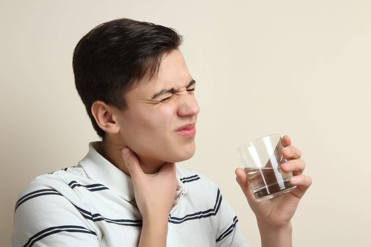 医生说感冒咽喉痛,吃根冰棍止止痛,这是怎么回事?_患者_扁桃体_因为